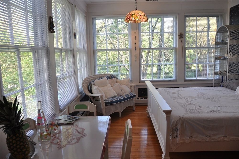 Wayne Bed & Breakfast Inn (Adults Only) Экстерьер фото